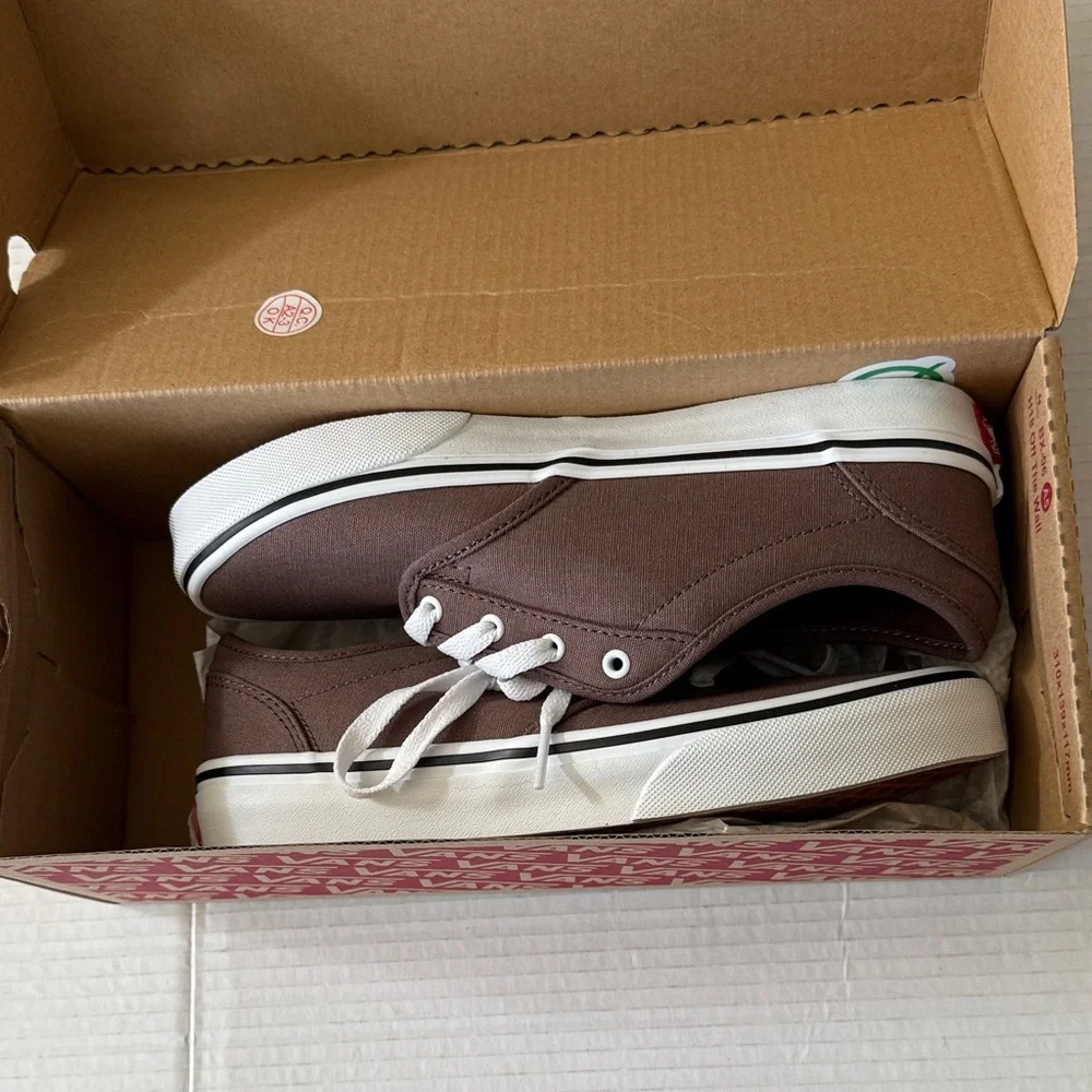 NIB Vans Atwood Youth Sz 5 Deep Taupe Brown Skate Shoes Classic Low Top Sneakers - Picture 2 of 12